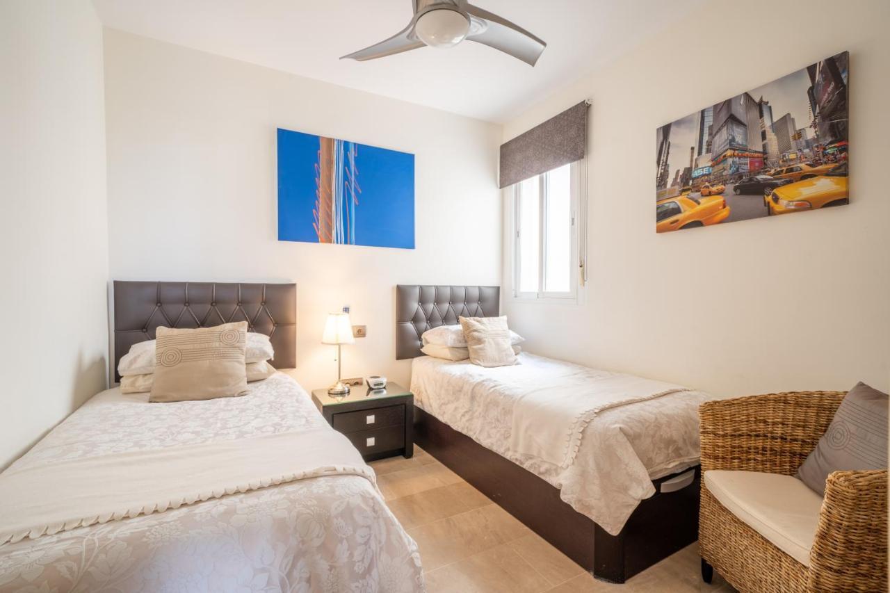 Ferienwohnung El Faro Estepona Exterior foto
